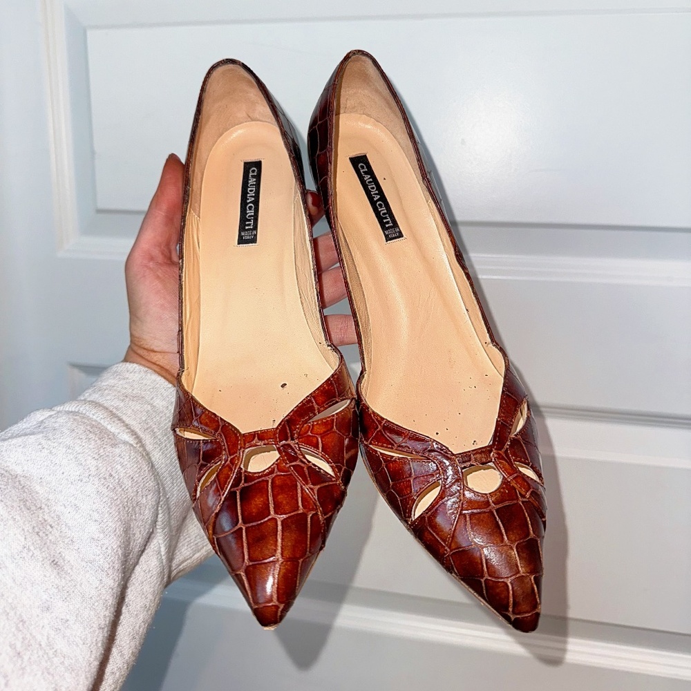 Claudia Ciuti Brown Crocodile Pointed Kitten Heels Size 8